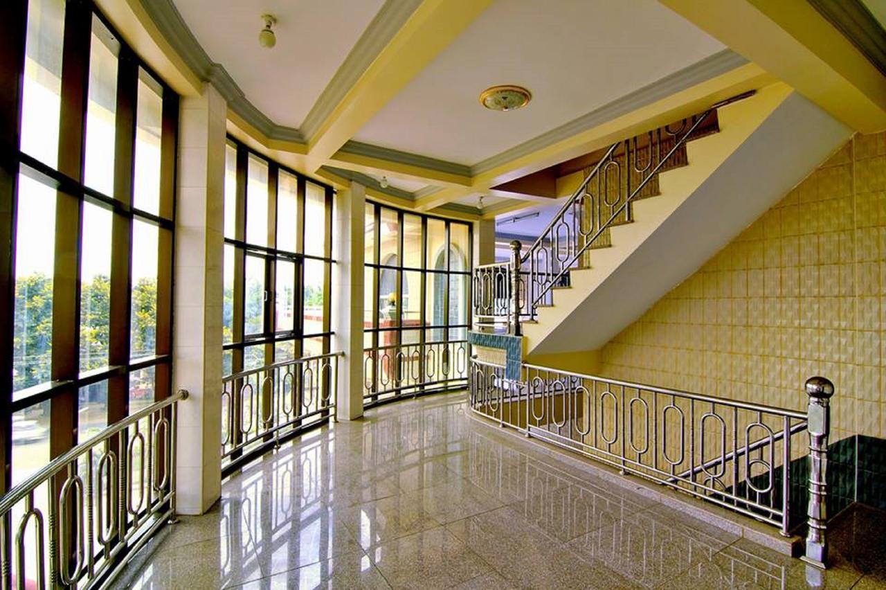 Hotel Smile Pyin Oo Lwin Exterior photo
