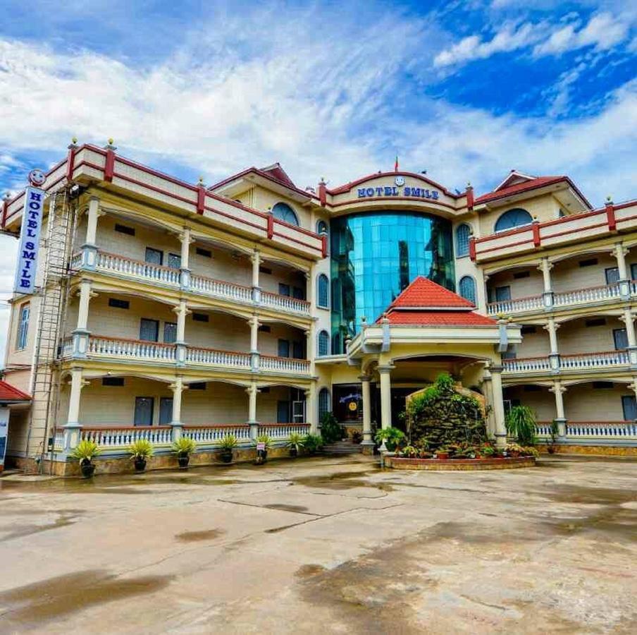 Hotel Smile Pyin Oo Lwin Exterior photo