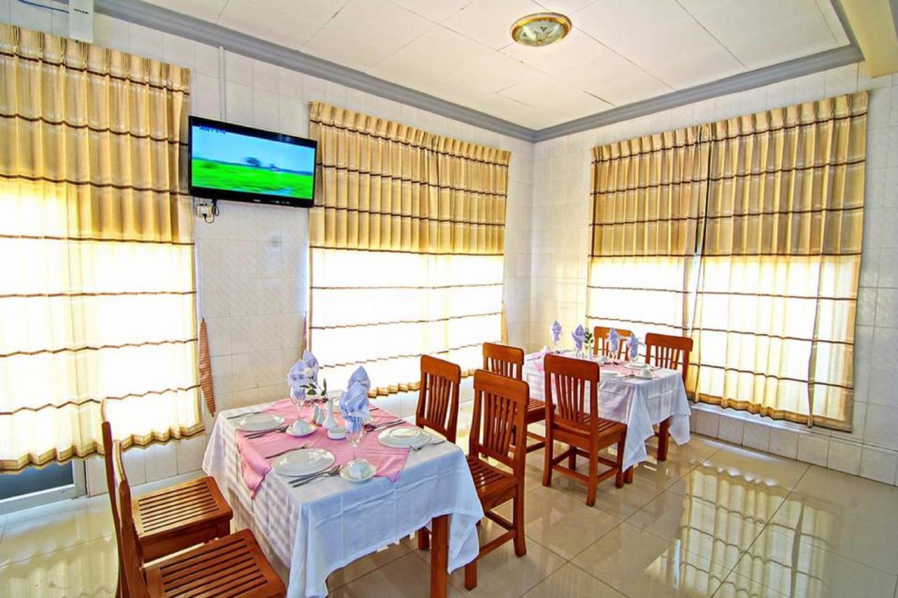 Hotel Smile Pyin Oo Lwin Exterior photo