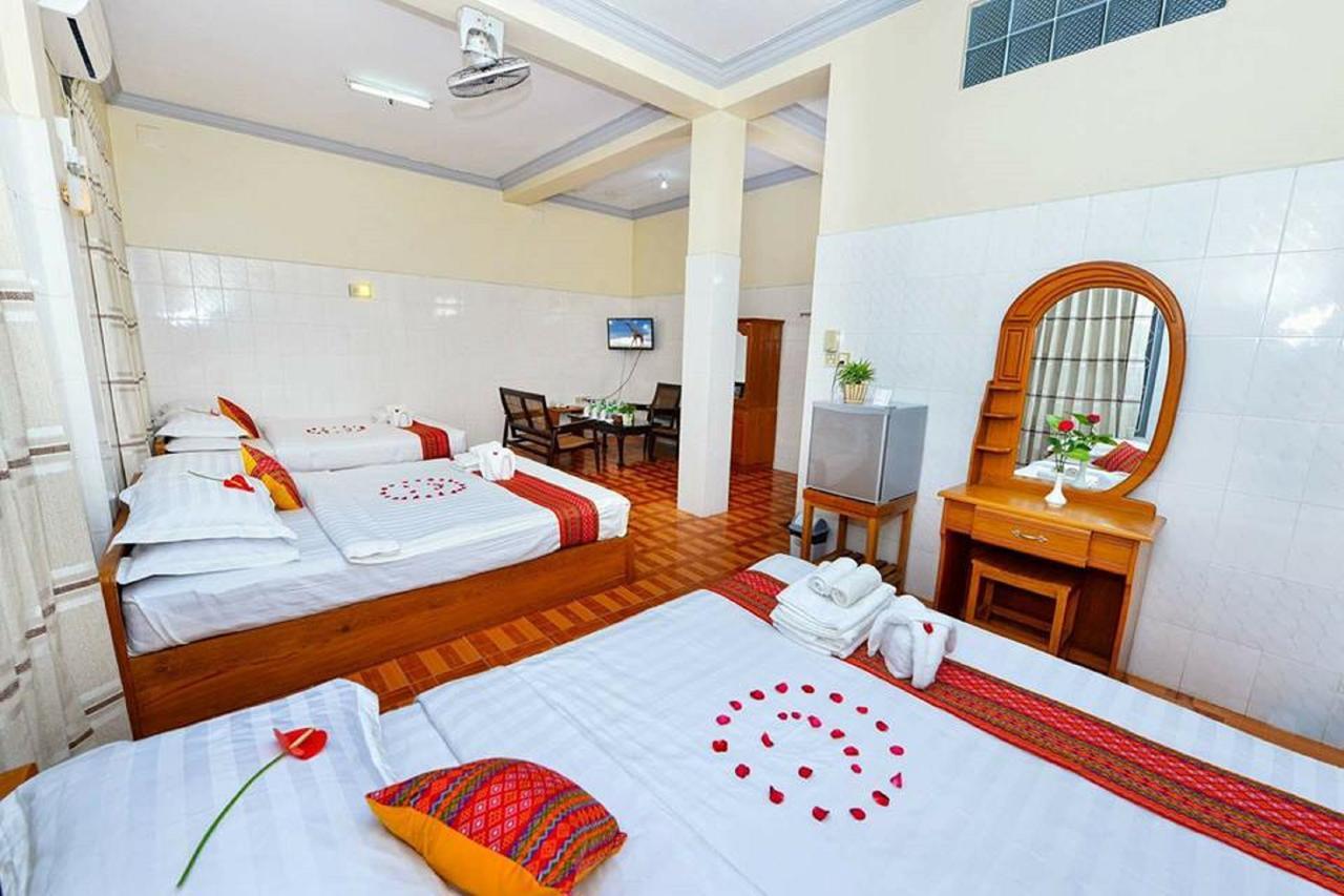 Hotel Smile Pyin Oo Lwin Exterior photo