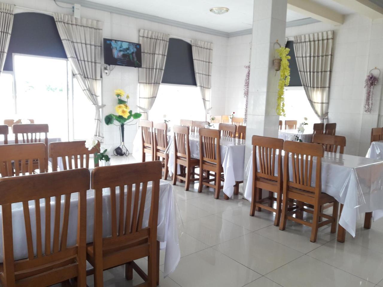 Hotel Smile Pyin Oo Lwin Exterior photo